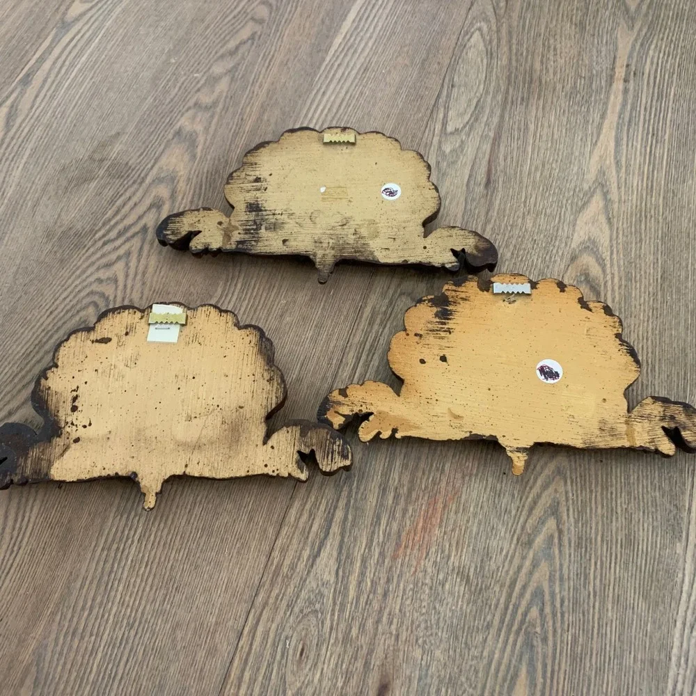 Set of 3 Vintage Faux Wood Shell Wall Plaques Rococo Scallop Ornate Brown Decor